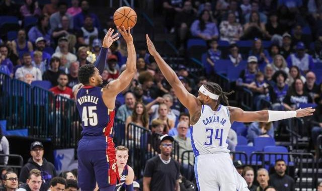 开云-拉锯战！骑士轰11-4追平比分：哈登状态火热，米切尔对飙班凯罗