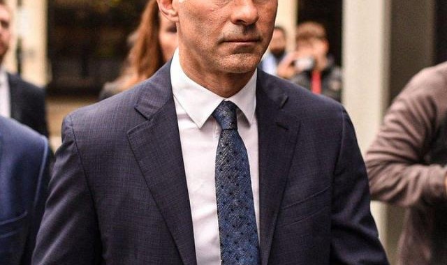 开云下载-家暴案审判延期 吉格斯宣布辞去威尔士主帅职务